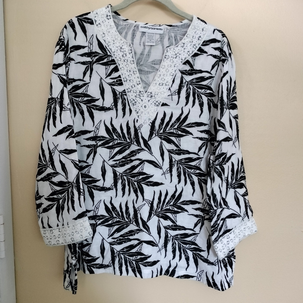 Womens cotton Black White Leaf Print tunic top lace detail XL Vacation Travel